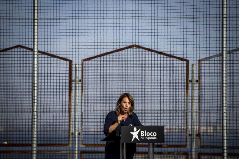 CATARINA MARTINS INSISTE NO FIM DE TRANSFERÊNCIAS PARA O NOVO BANCO E UMA AUDITORIA