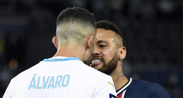 LIGA FRANCESA ARQUIVA CASO ENTRE NEYMAR E ÁLVARO GONZÁLEZ POR FALTA DE PROVAS