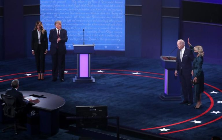 EUA/ELEIÇÕES: CIDADÃOS CONSIDERAM QUE DEBATE NÃO ATINGIU OBJETIVO DE ATRAIR ELEITORES INDECISOS