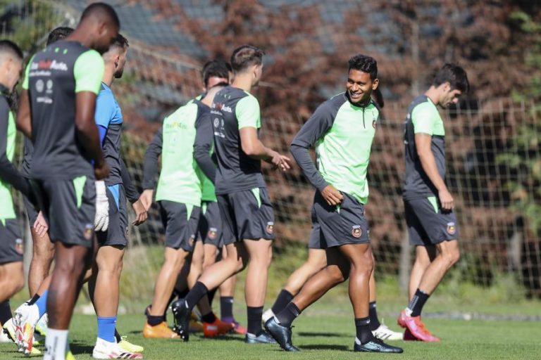 LE: AC MILAN VÊ NO RIO AVE “A EQUIPA MAIS FORTE” COM QUE SE CRUZOU NA PROVA