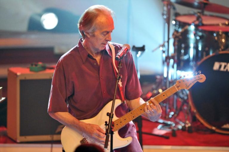 MÚSICO BRITÂNICO SPENCER DAVIS MORRE AOS 81 ANOS EM LOS ANGELES