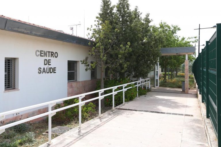 COVID-19: CENTRO DE SAÚDE DE BORBA ENCERRA DEVIDO A INFEÇÃO DE PROFISSIONAL