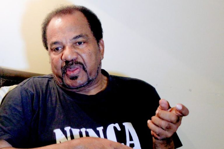 UM ESPETÁCULO E UM ÁLBUM CELEBRAM EM NOVEMBRO OS 45 ANOS DA INDEPENDÊNCIA DE ANGOLA