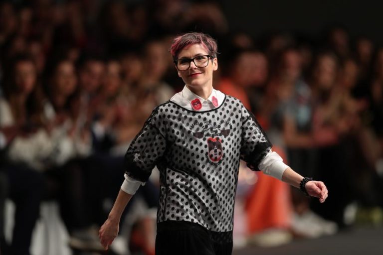 COLEÇÕES DE TRÊS ESTILISTAS PORTUGUESAS MOSTRADAS EM HONG KONG EM NOVEMBRO