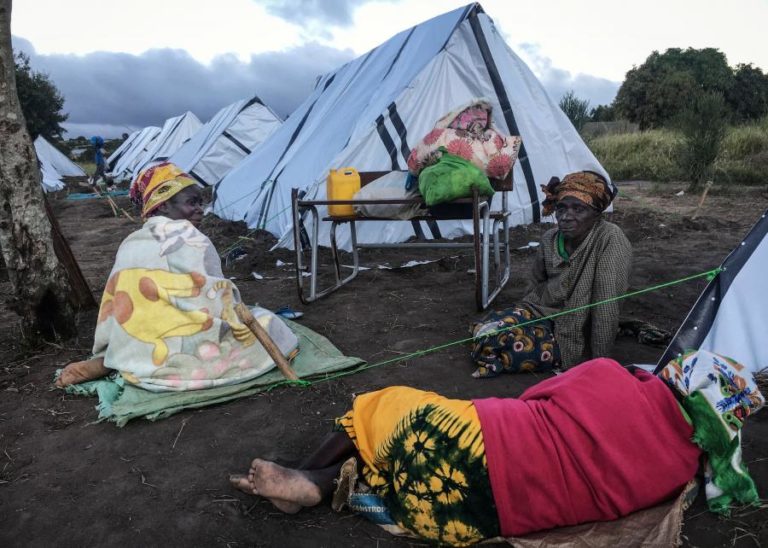 MOÇAMBIQUE/CICLONES: IDOSOS QUEIXAM-SE DE FALTA DE SUBSÍDIOS, ESTADO DESMENTE