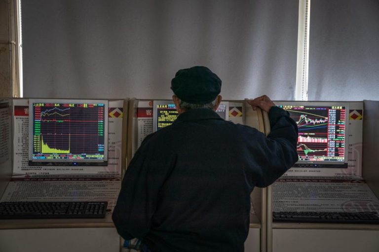 BOLSA DE XANGAI ABRE A PERDER 0,38%