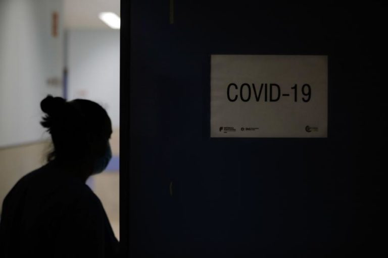 COVID-19: CENTRO HOSPITALAR GAIA/ESPINHO ESGOTA CUIDADOS INTENSIVOS E PREPARA ALARGAMENTO