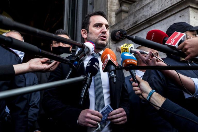 COVID-19: SPADAFORA VOLTA A CRITICAR RONALDO POR ACHAR “ESTAR ACIMA DOS OUTROS”