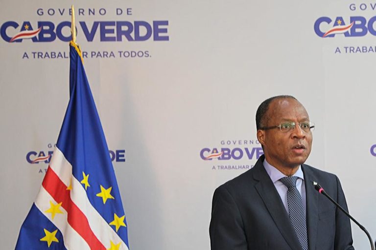 LÍDERES DOS DOIS MAIORES PARTIDOS CABO-VERDIANOS NOS APELOS FINAIS DA CAMPANHA ELEITORAL