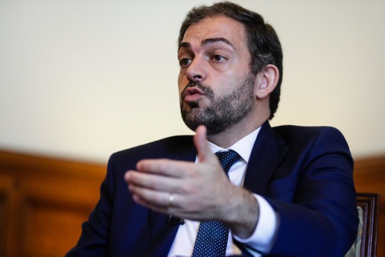 OE2021: GOVERNO AFIRMA QUE BLOCO AFASTOU-SE E AGORA SÓ ESTE PARTIDO PODE MUDAR