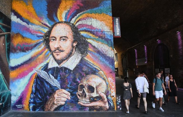 PRIMEIRA COLETÂNEA COM PEÇAS DE SHAKESPEARE VENDIDA POR PREÇO RECORDE DE 8,5ME