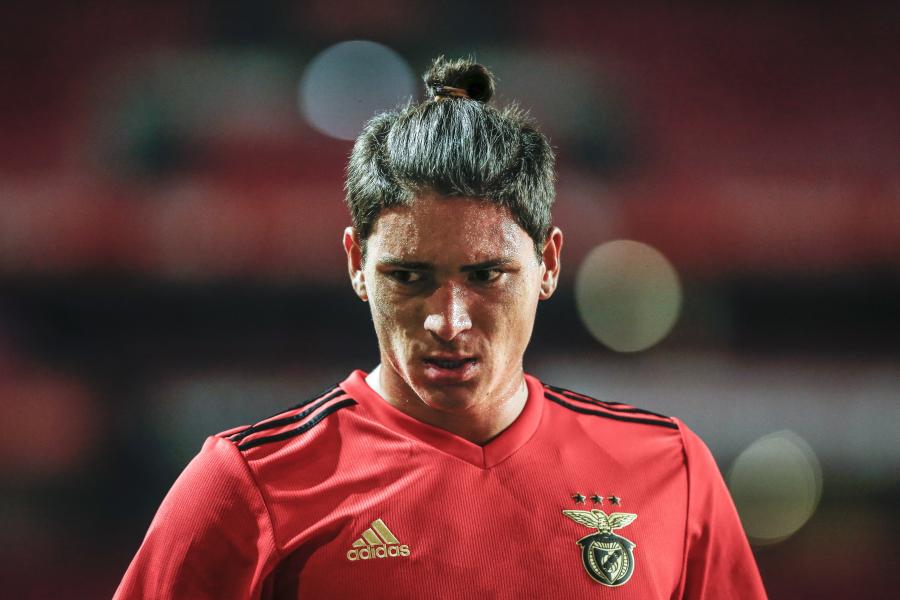 COATES E DARWIN NÚÑEZ CONVOCADOS PELO URUGUAI PARA DUELOS COM COLÔMBIA