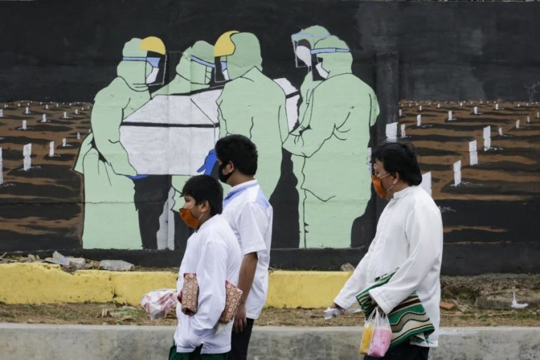 COVID-19: PANDEMIA JÁ MATOU 1,16 MILHÕES DE PESSOAS NO MUNDO
