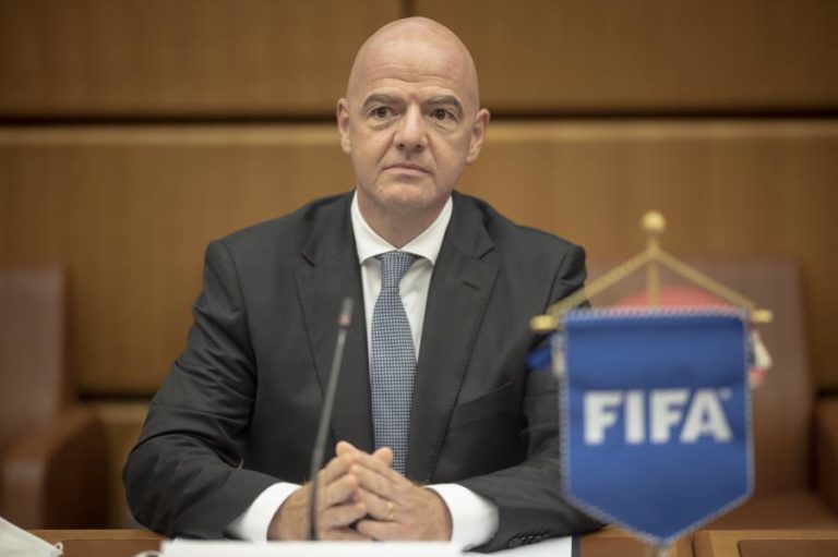 COVID-19: PRESIDENTE DA FIFA INFETADO COM O NOVO CORONAVÍRUS