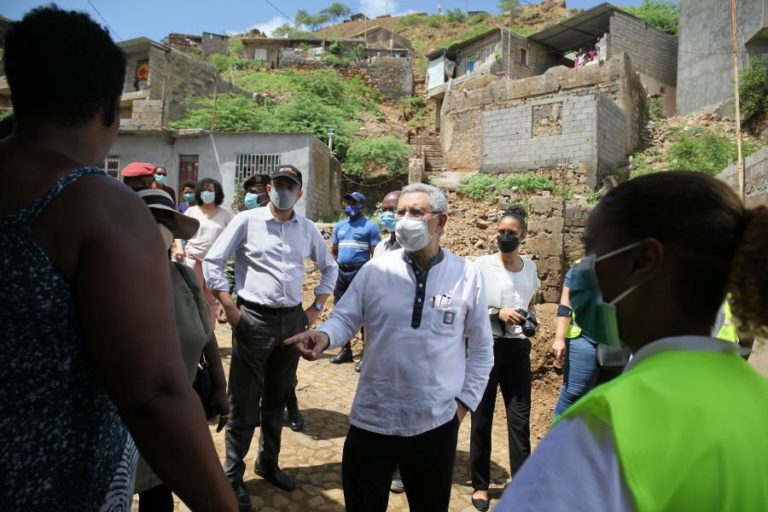 COVID-19: PR PROMULGA LEI QUE OBRIGA AO USO DE MÁSCARA NA VIA PÚBLICA EM CABO VERDE