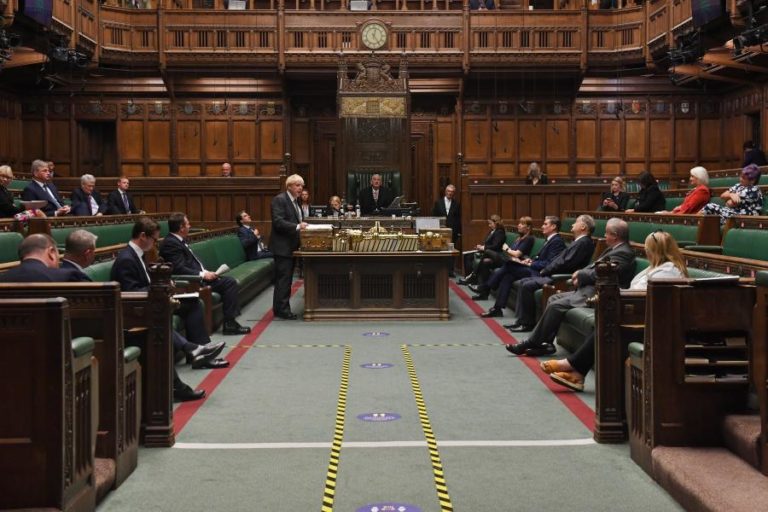BREXIT: GOVERNO BRITÂNICO PROMETE RESPONDER “NO DEVIDO TEMPO” A PROCESSO EUROPEU