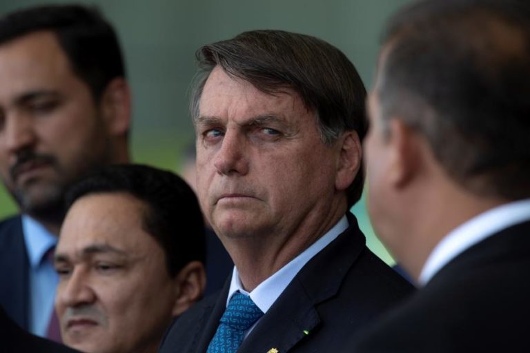 COVID-19: MINISTRO LUIZ RAMOS É DÉCIMO MEMBRO DO GOVERNO BRASILEIRO INFETADO