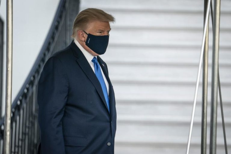 COVID-19: DONALD TRUMP JÁ CHEGOU AO HOSPITAL MILITAR