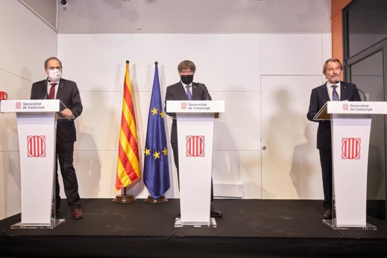 CATALUNHA: DETIDOS 21 SUSPEITOS DE DESVIAREM FUNDOS PARA FINANCIAR PUIGDEMONT NA BÉLGICA