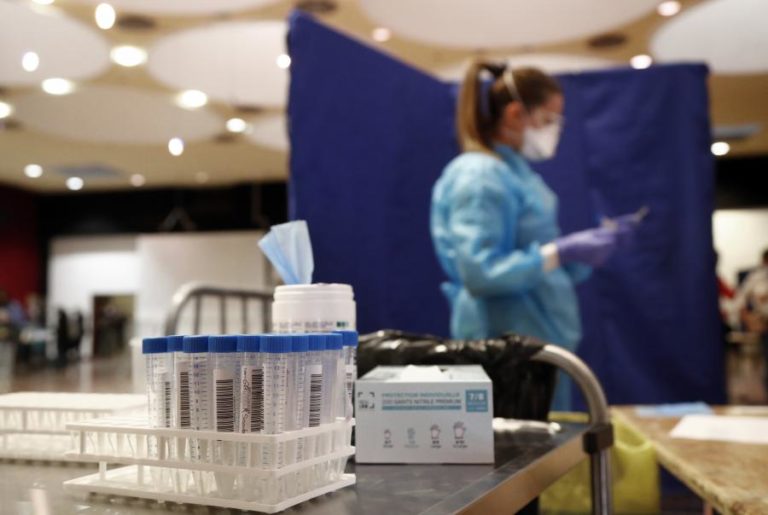 COVID-19: MADEIRA REGISTA 14 NOVOS CASOS E UM TOTAL DE 106 INFEÇÕES ATIVAS