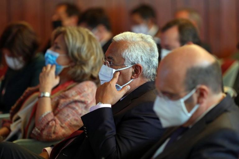 COVID-19: COSTA ADVERTE PARA RISCO DE “MEDIDAS AINDA MAIS RESTRITIVAS”