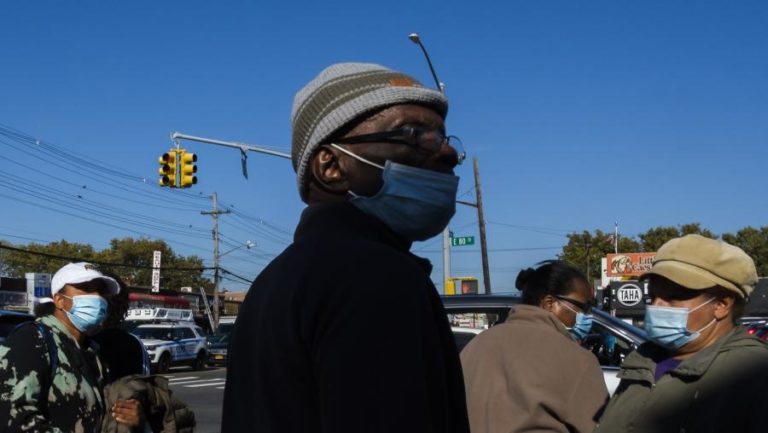 COVID-19: ESTADOS UNIDOS COM 794 MORTOS E 52.160 CASOS NAS ÚLTIMAS 24 HORAS