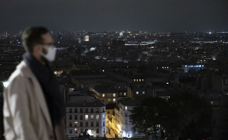 COVID-19: FRANÇA SOMA 13.243 NOVOS CASOS E 146 MORTES NAS ÚLTIMAS 24 HORAS