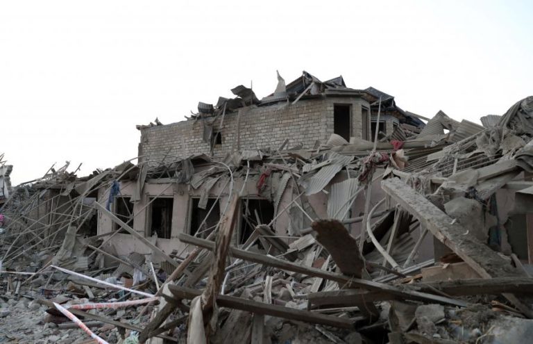 NAGORNO-KARABAKH: ARMÉNIA E AZERBAIJÃO ACUSAM-SE DE VIOLAR “TRÉGUA HUMANITÁRIA”