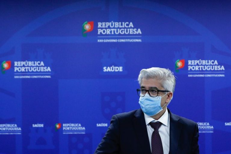 GRIPE: GOVERNO DISPONIBILIZA 10 MIL DOSES DE VACINAS PARA FARMACÊUTICOS