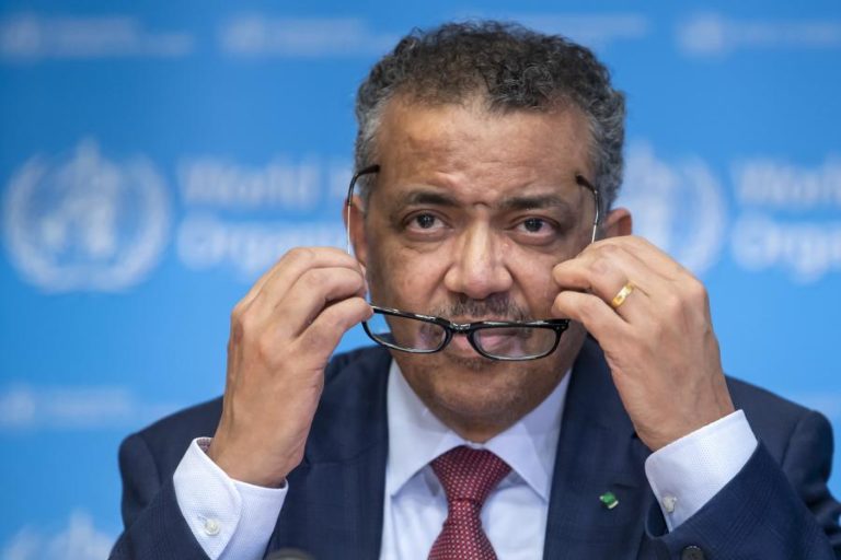 COVID-19: OMS INSISTE QUE “NÃO DEVEMOS DESISTIR” DA LUTA CONTRA A PANDEMIA