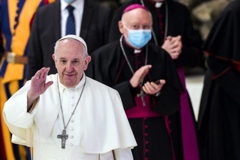 DECLARAÇÕES DO PAPA NÃO AFETAM DOUTRINA DA IGREJA SOBRE MATRIMÓNIO