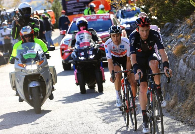 ETAPA DA VOLTA A ITÁLIA ENCURTADA EM 100 QUILÓMETROS A PEDIDO DOS CICLISTAS DEVIDO AO MAU TEMPO