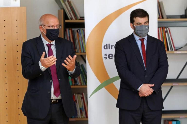 PORTUGAL ATRIBUI 150 MIL EUROS PARA APOIAR PLANO DE RECUPERAÇÃO DAS CHEIAS NA PRAIA