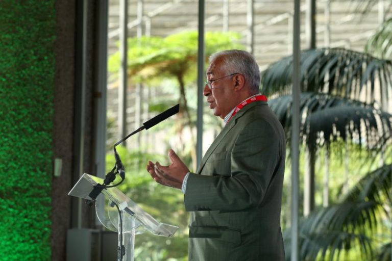 ANTÓNIO COSTA CONSIDERA “EXCELENTE INDICADOR” ABSTENÇÃO DO PCP NO OE2021