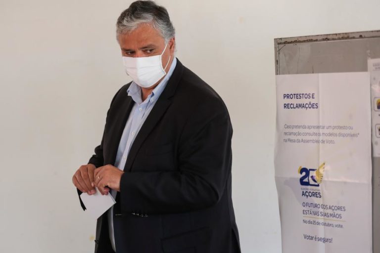 AÇORES/ELEIÇÕES: PS PERDEU MAIORIA ABSOLUTA
