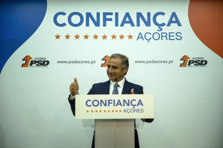 AÇORES/ELEIÇÕES: PSD/AÇORES MANDATA BOLIEIRO PARA NEGOCIAR COM CDS-PP E PPM