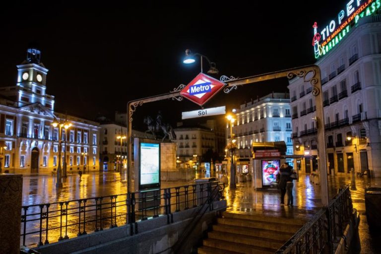 COVID-19: REGIÃO DE MADRID CONFINADA NOS PRÓXIMOS DOIS FINS DE SEMANAS