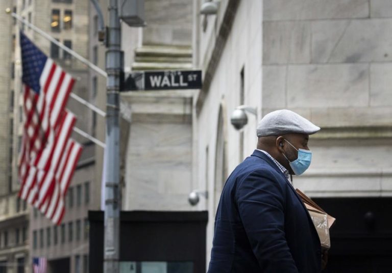 PANDEMIA PROVOCA EM WALL STREET A QUEDA MAIS FORTE DESDE JUNHO