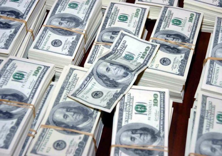 GOVERNO TIMORENSE PREVÊ CONTRAIR EMPRÉSTIMOS DE 420 MILHOES DE DÓLARES EM 2021