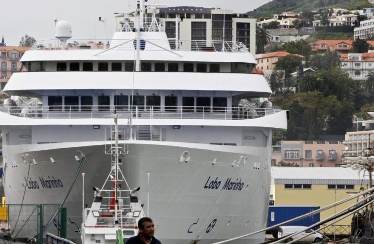 CANCELADAS VIAGENS MARÍTIMAS ENTRE MADEIRA E PORTO SANTO DEVIDO AO MAU TEMPO