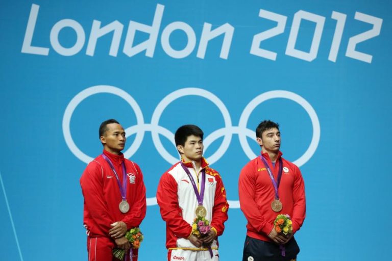 DOIS HALTEROFILISTAS ROMENOS PERDEM MEDALHAS DE LONDRES2012 POR DOPING