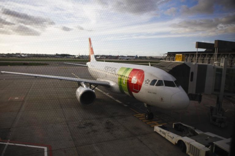 RYANAIR DIZ QUE AJUDA ESTATAL À TAP TORNA-A NUMA COMPANHIA ÁEREA PREGUIÇOSA
