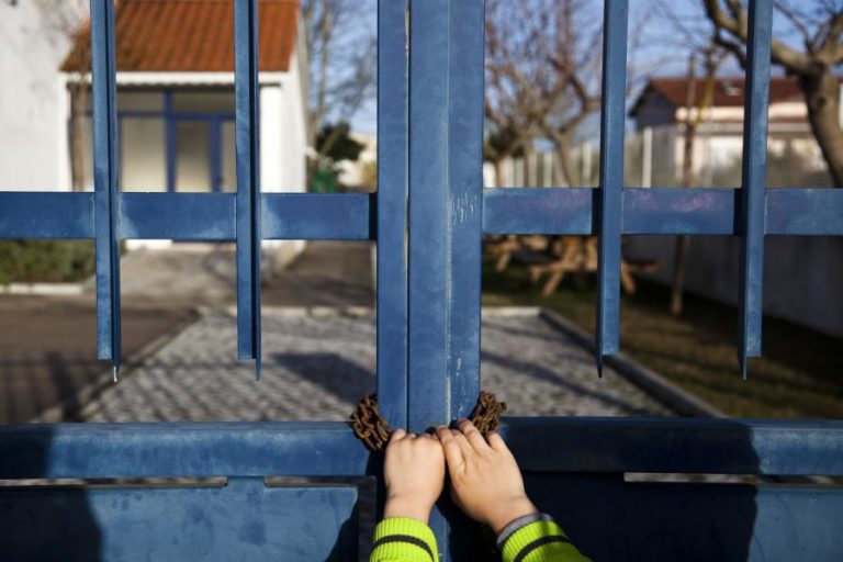 COVID-19: SURTO FECHA POLO ESCOLAR DA PALHAÇA EM OLIVEIRA DO BAIRRO