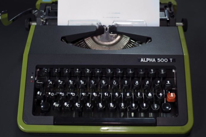 17569840.jpg