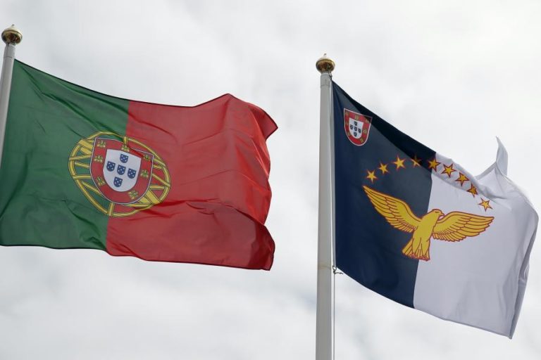 AÇORES/ELEIÇÕES: ACORDO ENTRE PSD, CDS E PPM É PARA DUAS LEGISLATURAS
