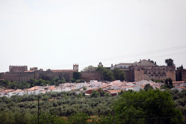 COVID-19: SURTO EM LAR DE SERPA COM 13 UTENTES E TRÊS FUNCIONÁRIOS INFETADOS