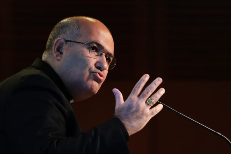 TOLENTINO MENDONÇA PEDE COMBATE AO EGOÍSMO EM ENCONTRO COM PORTUGUESES EM ROMA