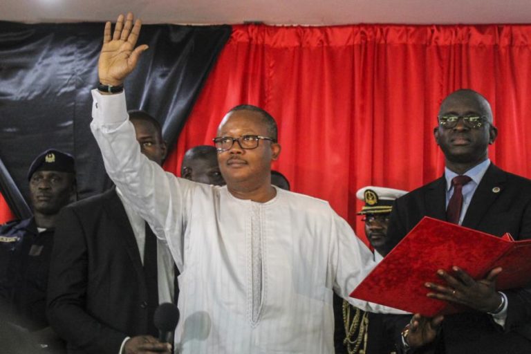 PR DA GUINÉ-BISSAU VAI PROPOR REDUÇÃO DE FERIADOS NO PAÍS PORQUE “É PRECISO TRABALHAR”