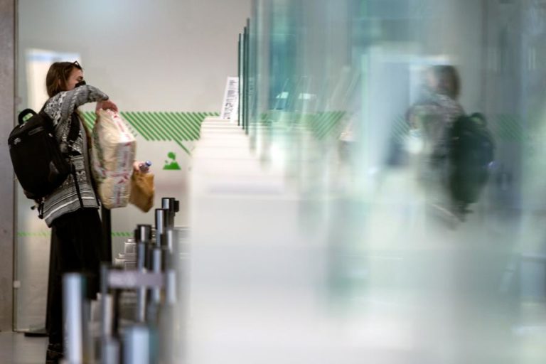 TAP: PLANO DE REESTRUTURAÇÃO PREVÊ DESPEDIMENTO DE 750 TRABALHADORES DE TERRA — SINDICATOS