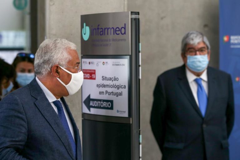 COVID-19: GOVERNO RETOMA QUINTA-FEIRA REUNIÕES ENTRE ESPECIALISTAS E POLÍTICOS NO INFARMED